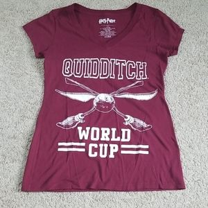 Red harry Potter tee shirt